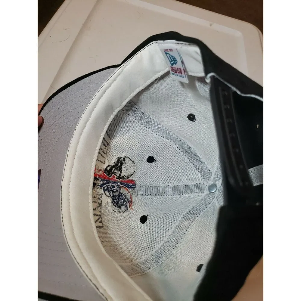 New Era Never Worn‎ Superbowl XXXIII Falcons Bronco Snapback Hat